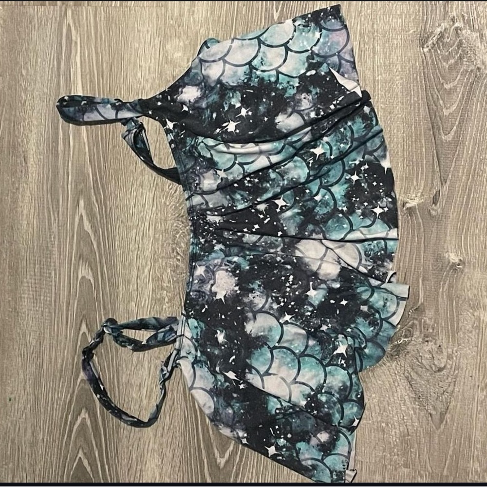 Bathing suit
